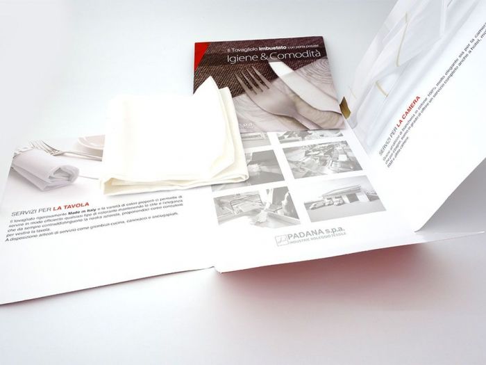 Archisio - Andrea Picinelli - Progetto Brand identity brochure cataloghi flyer manifesti decorazione autoveicoli