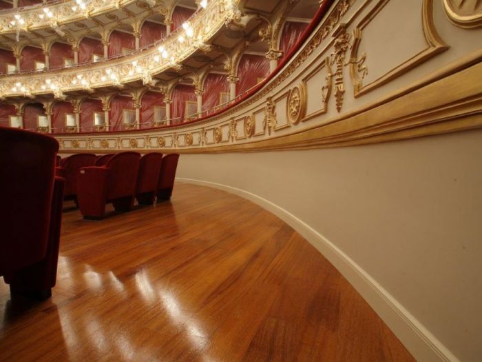Archisio - Schinco Parquet srl - Progetto Teatro petruzzelli