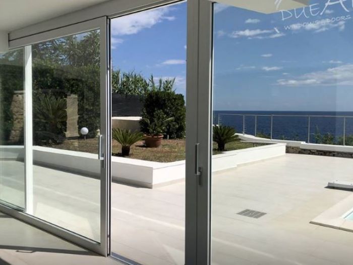 Archisio - Dueal Windows Doors - Progetto Villa privata