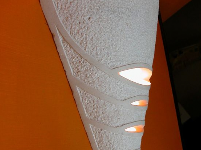 Archisio - La Pietra Di Luca - Progetto Sculture luminose a parete illuminazione led coppie di applique applique
