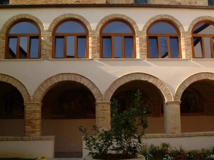 Archisio - Falegnameria Pironti - Progetto Porte finestre e maniglie