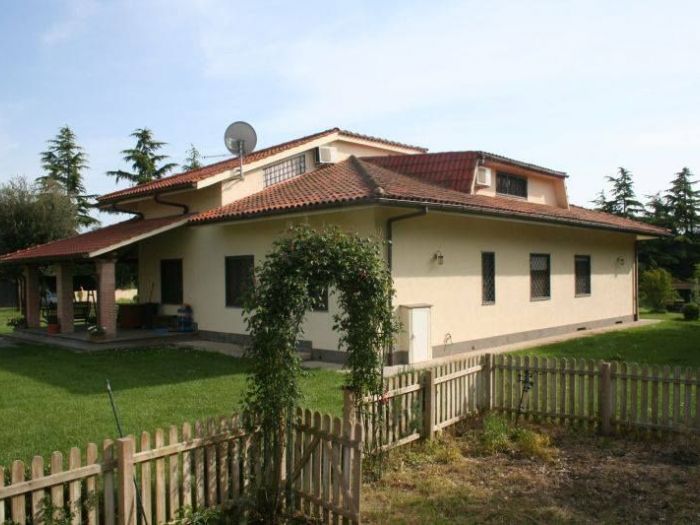 Archisio - Studio Tassi - Progetto Villa in via bernardino bolasco