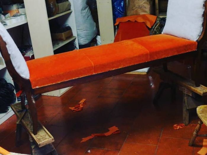 Archisio - Tappezzeria Artigianale Del Borgo - Progetto Tappezzeria di divani poltroni e sedie