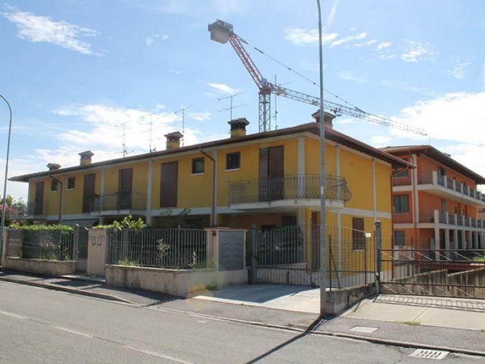 Archisio - Studio Massardi E Zubani - Progetto Residenziale Complesso nuovo borgo