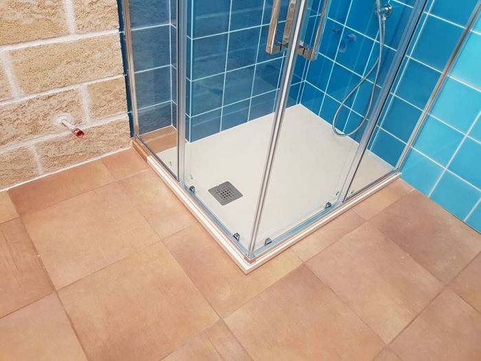 Archisio - Murtas Giorgio Il Vetraio - Progetto Box doccia in vetro su misura