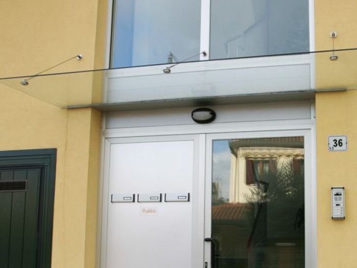 Archisio - Service 127 srl - Progetto Porte e serramenti