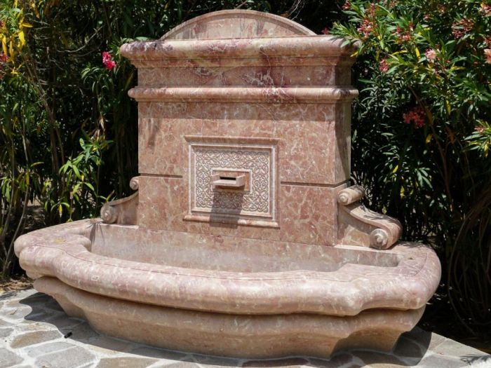 Archisio - Cusenzamarmi - Progetto Fontane da giardino in pietra