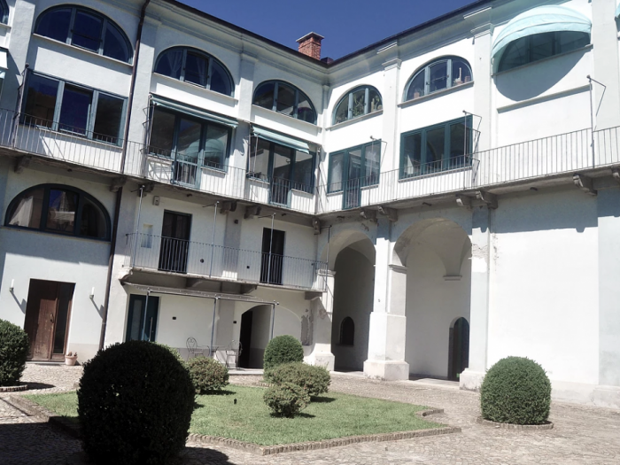 Archisio - Chiomio Luigi - Progetto Palazzo residenziale