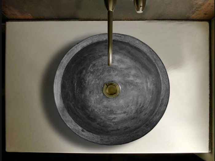Archisio - Giovanna Basile - Progetto Lavabo da appoggio firenze - design materico linea lavabi salvaspazio