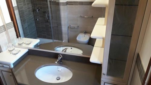 Archisio - Immobiliare Case Nuove srl - Progetto Rifacimento di bagni