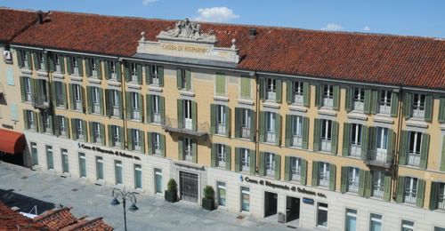 Archisio - Falegnameria Freddato srl - Progetto Sede centrale cassa di risparmio saluzzo