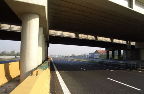 Archisio - Ingegnere Ferdinando Mangiavacchi - Progetto Manutenzione viadotto a4