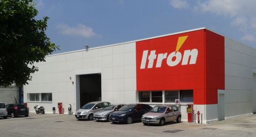 Archisio - Antonio Pelella - Progetto Restyling industrialeCapannone itron