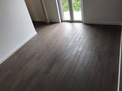 Archisio - Showroom di New Point Parquet srl - La point parquet una societ giovane ma con unesperienza decennale per quanto riguarda il parquet con in pi la freschezza e la voglia di entrare in un mercato nazionale oltre che regionale La