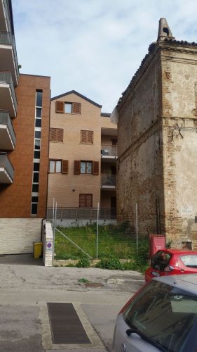 Archisio - Massimo Laporese - Progetto Residenze a vasto alta