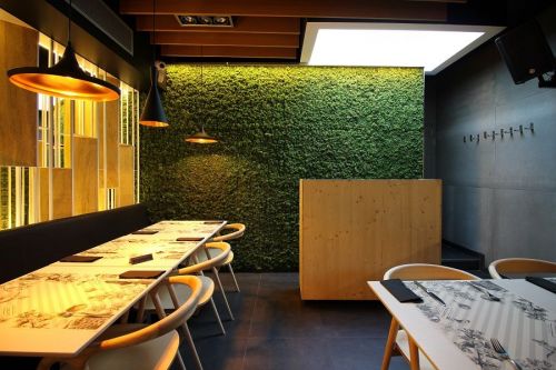 Archisio - Showroom di Benetti Home srl - I giardini verticali benettimoss sono scelti in tutto il mondo per progetti di uffici case private negozi ristoranti e qualsiasi spazio di design